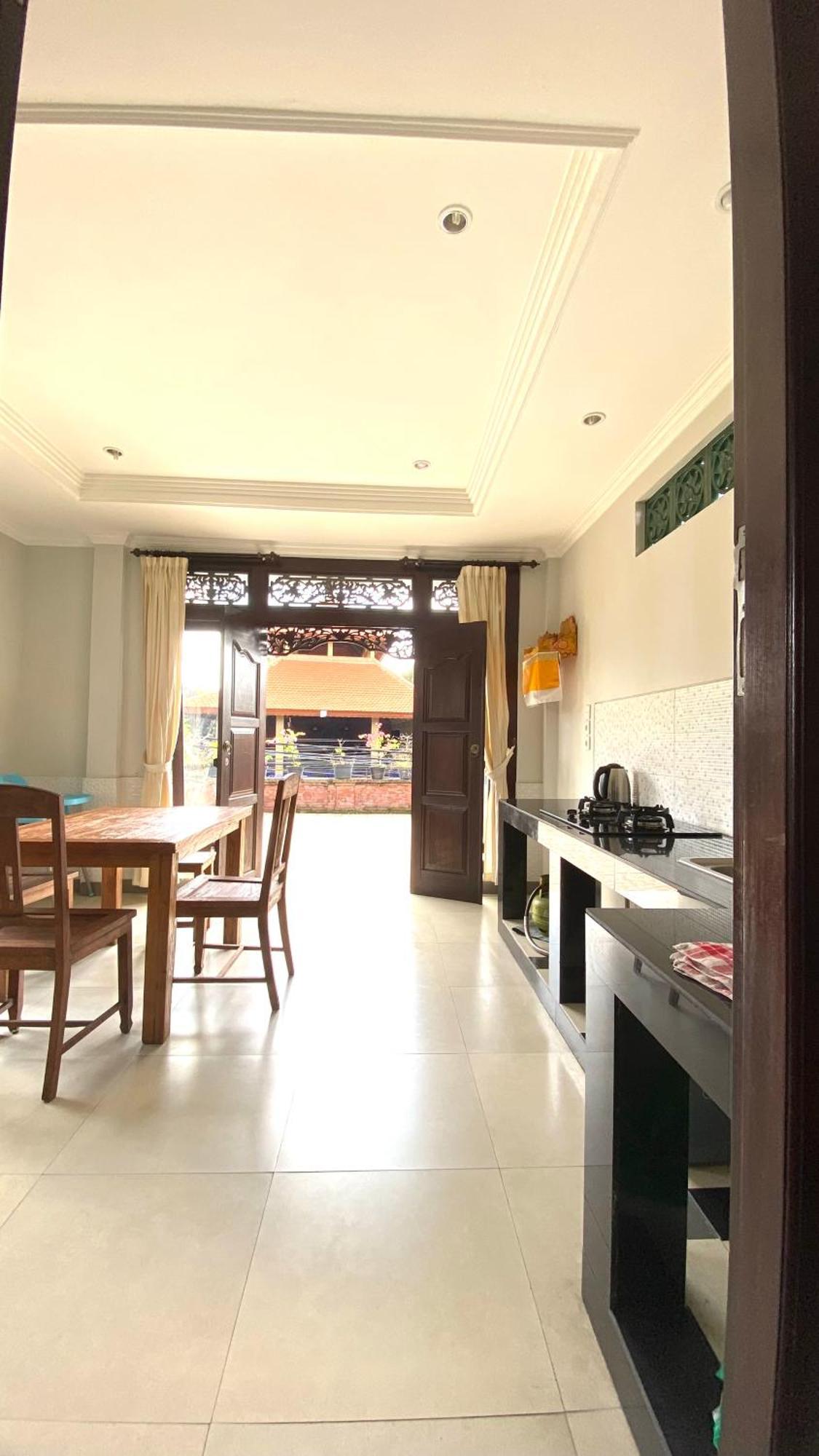 Wina Ubud B&B Экстерьер фото